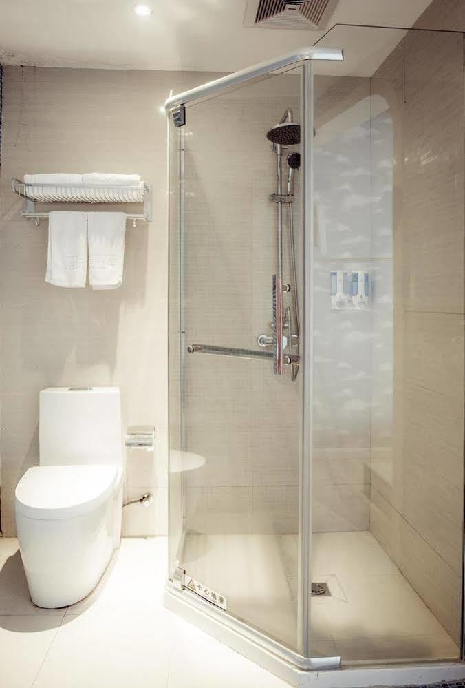 Milan Fashion Hotel Deqing Εξωτερικό φωτογραφία